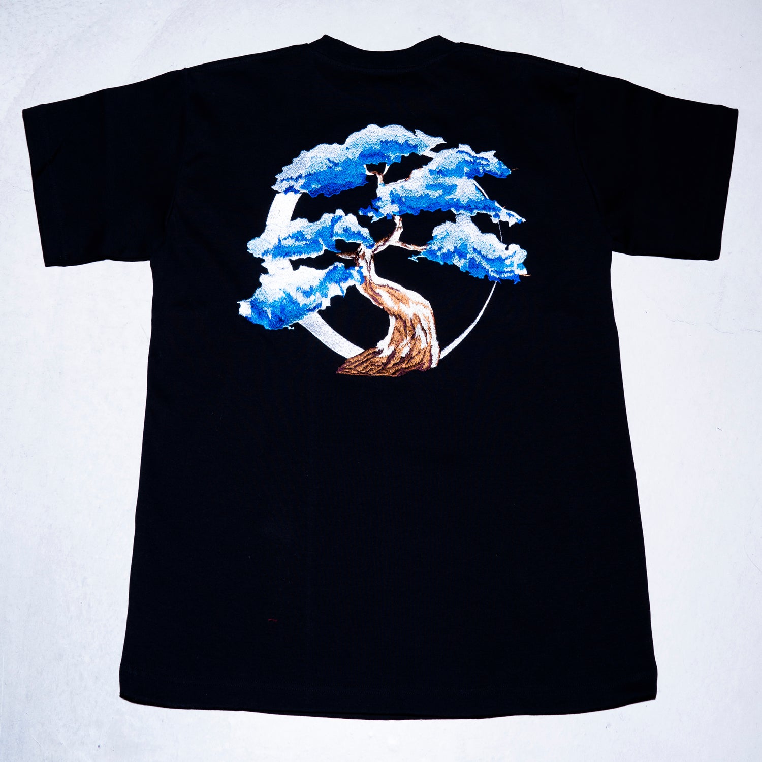 画像をギャラリービューアに読み込む, Bonsai embroidery T-shirt / BLACK